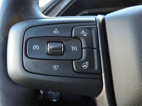 Certified 2025 GMC Sierra 2500 AT4X image 33