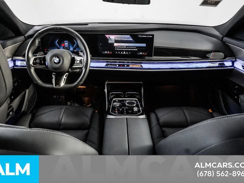 Used 2026 BMW 740i w/ Premium Package RWD image 24