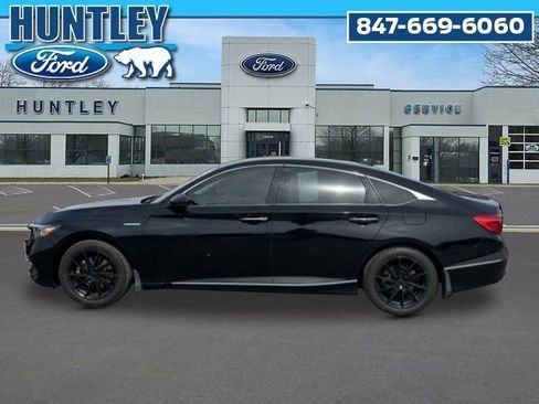 Used 2019 Honda Accord Touring image 5