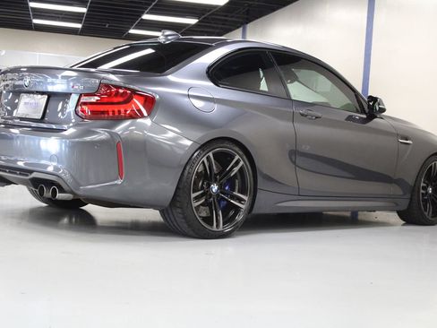 Used 2017 BMW M2 image 11