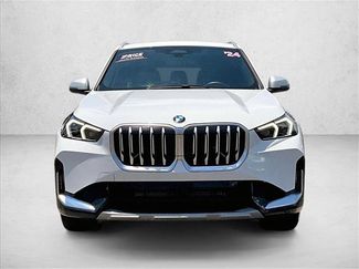 Used 2024 BMW X1 xDrive28i AWD/4WD video 3