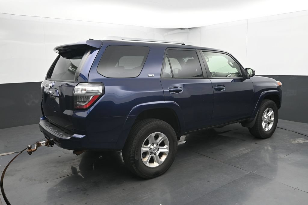 Used 2018 Toyota 4Runner SR5 Premium AWD/4WD image 11
