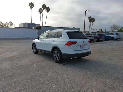 Used 2021 Volkswagen Tiguan SEL AWD/4WD image 7