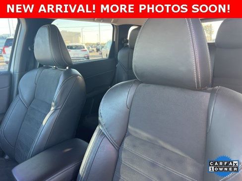 Used 2023 Mitsubishi Outlander SE image 6