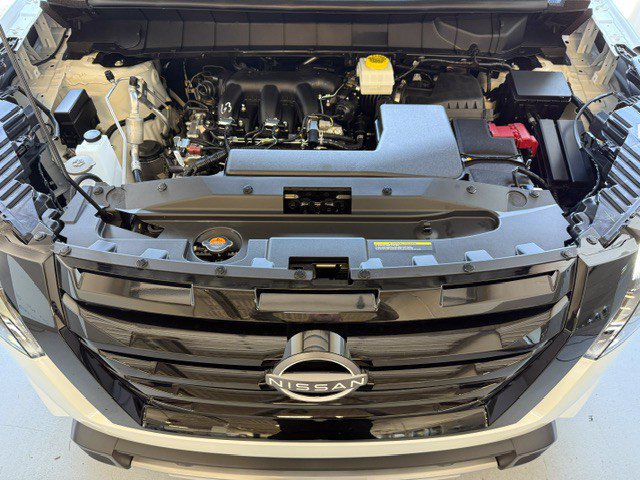 Certified 2025 Nissan Pathfinder Platinum w/ Cargo Package AWD/4WD image 46
