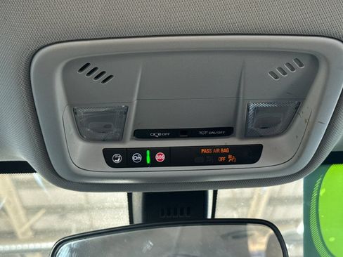 Used 2021 Chevrolet Traverse LS w/ LPO, Floor Liner Package AWD/4WD image 24
