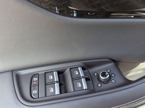 Used 2025 Audi Q7 3.0T Premium Plus image 31