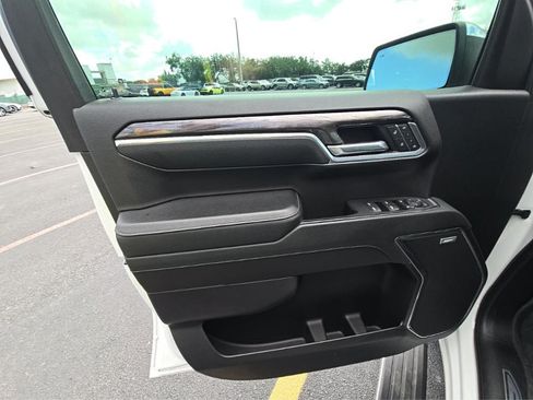 Used 2022 Chevrolet Silverado 1500 LTZ w/ Technology Package RWD image 14