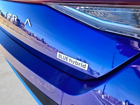 New 2026 Hyundai Elantra Blue image 11