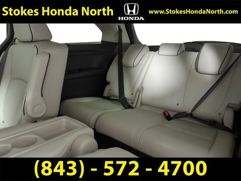 New 2026 Honda Odyssey Touring image 25