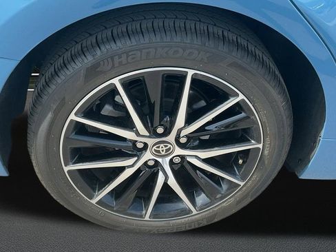 Used 2024 Toyota Camry SE w/ Convenience Package image 8