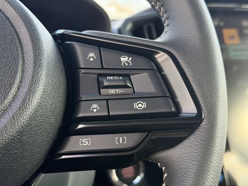 Used 2025 Subaru Forester Premium w/ Convenience Package #1 image 16