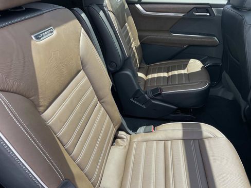 New 2027 GMC Acadia Denali Ultimate AWD/4WD image 26