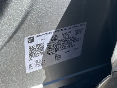 Used 2025 Chevrolet Equinox LT image 28