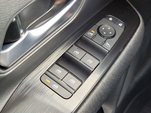 New 2026 Nissan Kicks SV w/ SV Premium Package FWD image 20
