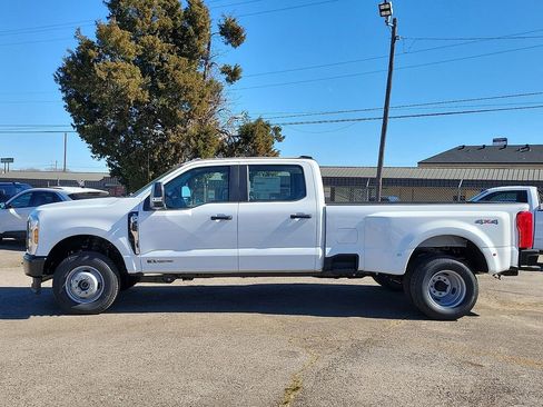 New 2026 Ford F350 XL image 3