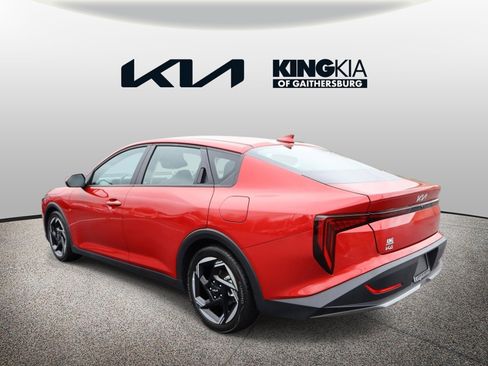 Certified 2025 Kia K4 EX image 6