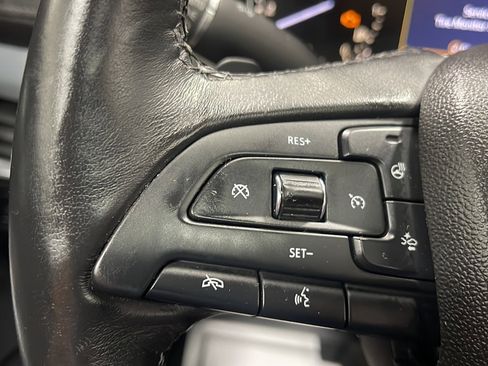 Used 2019 Cadillac XT4 Premium Luxury AWD/4WD image 6