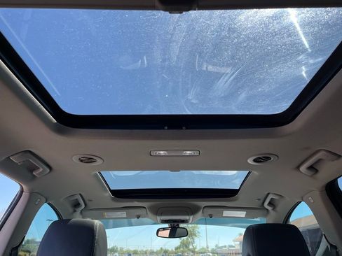 Used 2020 Buick Enclave Essence w/ Sound and Sites Package image 27