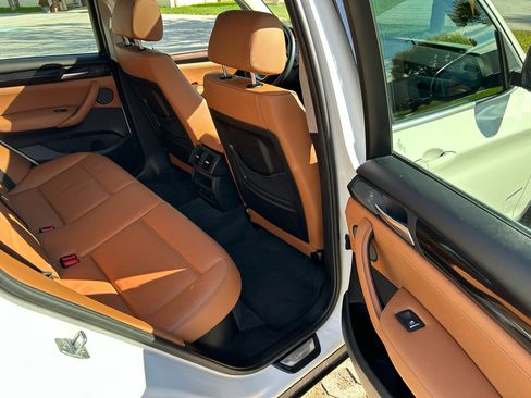 Used 2015 BMW X3 xDrive28i image 16