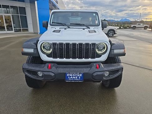 Used 2024 Jeep Wrangler Unlimited Rubicon image 9