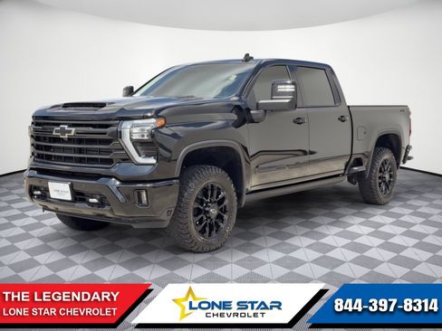 Used 2026 Chevrolet Silverado 2500 High Country w/ High Country Premium Package AWD/4WD image 1