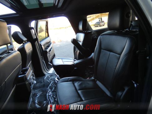 Used 2020 Ford Expedition Max XLT w/ Equipment Group 202A RWD image 57