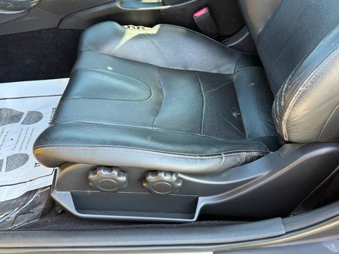 Used 2005 Nissan 350Z Touring RWD image 21