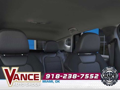 New 2026 Chevrolet Trax LT w/ Driver Confidence Package FWD image 24