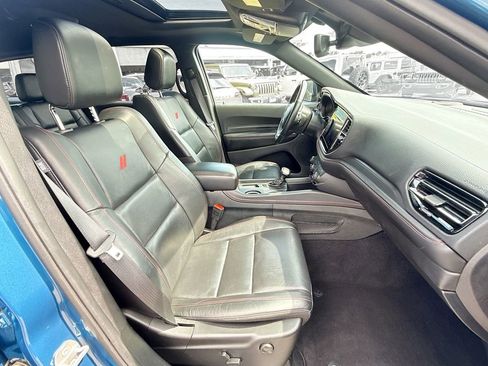 Used 2025 Dodge Durango GT image 34