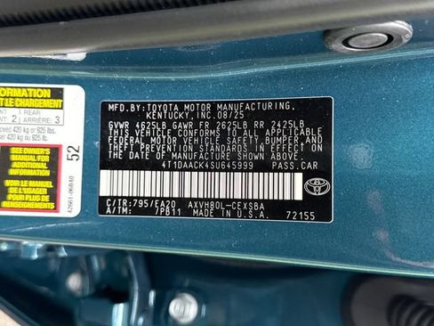 Used 2025 Toyota Camry SE w/ Convenience Package FWD image 22