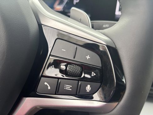 Used 2025 BMW 230i Coupe image 10