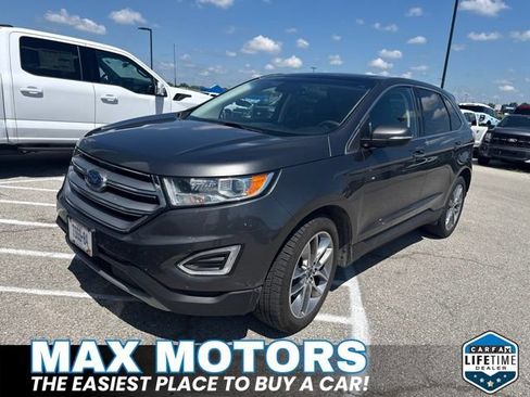 Used 2018 Ford Edge Titanium w/ Equipment Group 302A AWD/4WD image 7
