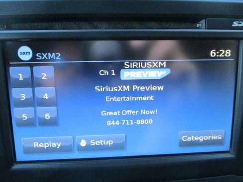 Used 2016 Nissan Titan SL AWD/4WD image 40