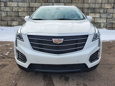 Used 2019 Cadillac XT5 Luxury w/ LPO, Black Ice Package image 8