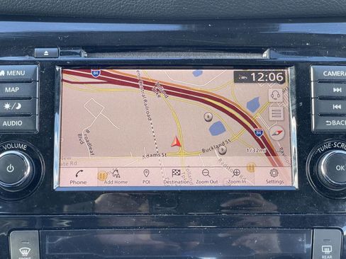 Used 2022 Nissan Rogue Sport SL w/ Premium Package image 11