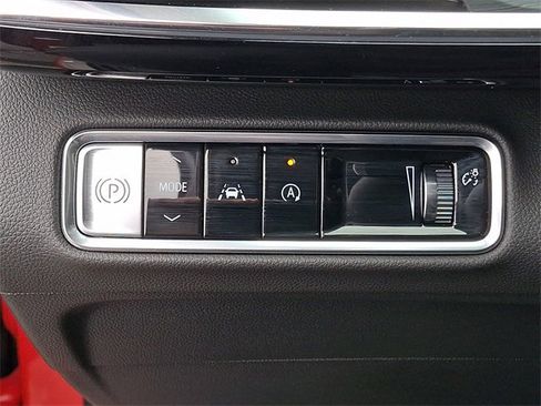 Used 2025 Buick Envision Sport Touring image 24