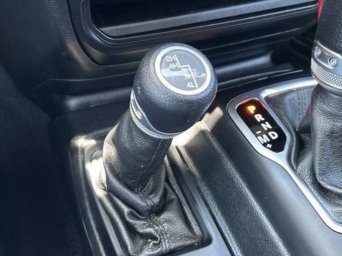 Used 2020 Jeep Wrangler Unlimited Sport AWD/4WD image 23