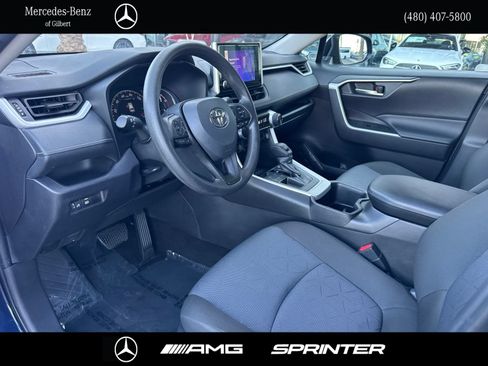 Used 2025 Toyota RAV4 XLE FWD image 11