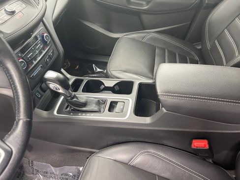 Used 2018 Ford Escape SEL image 15