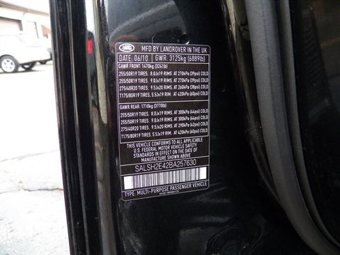 Used 2011 Land Rover Range Rover Sport Supercharged image 35