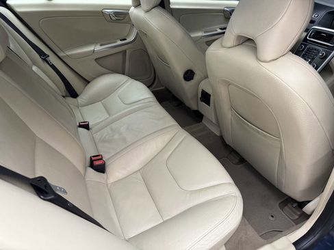 Used 2012 Volvo S60 T5 image 20