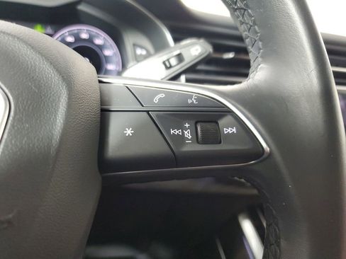 Used 2021 Audi Q7 3.0T Premium AWD/4WD image 26