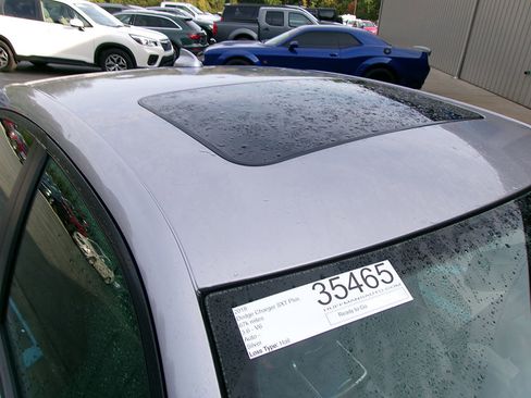 Used 2018 Dodge Charger SXT Plus w/ Quick Order Package 29J image 9