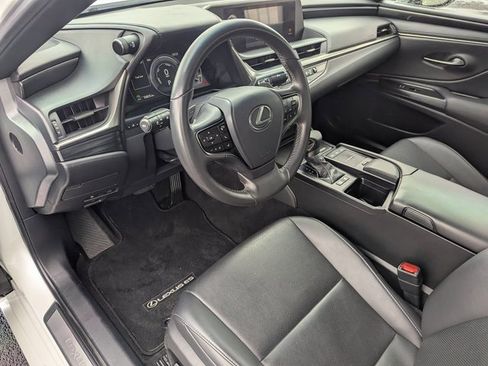 Used 2021 Lexus ES 300h w/ Accessory Package 2 image 22