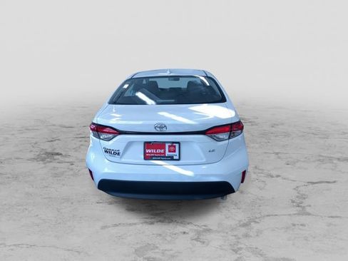 Used 2025 Toyota Corolla LE image 8