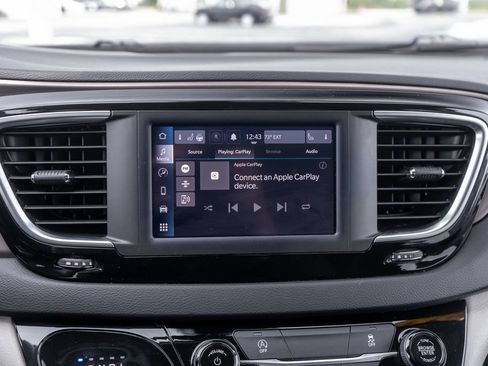 Used 2023 Chrysler Voyager LX FWD image 29