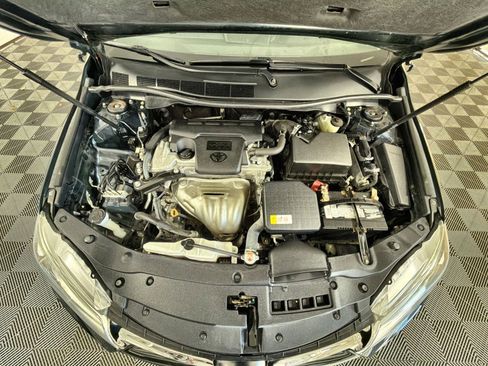 Used 2017 Toyota Camry XLE image 26