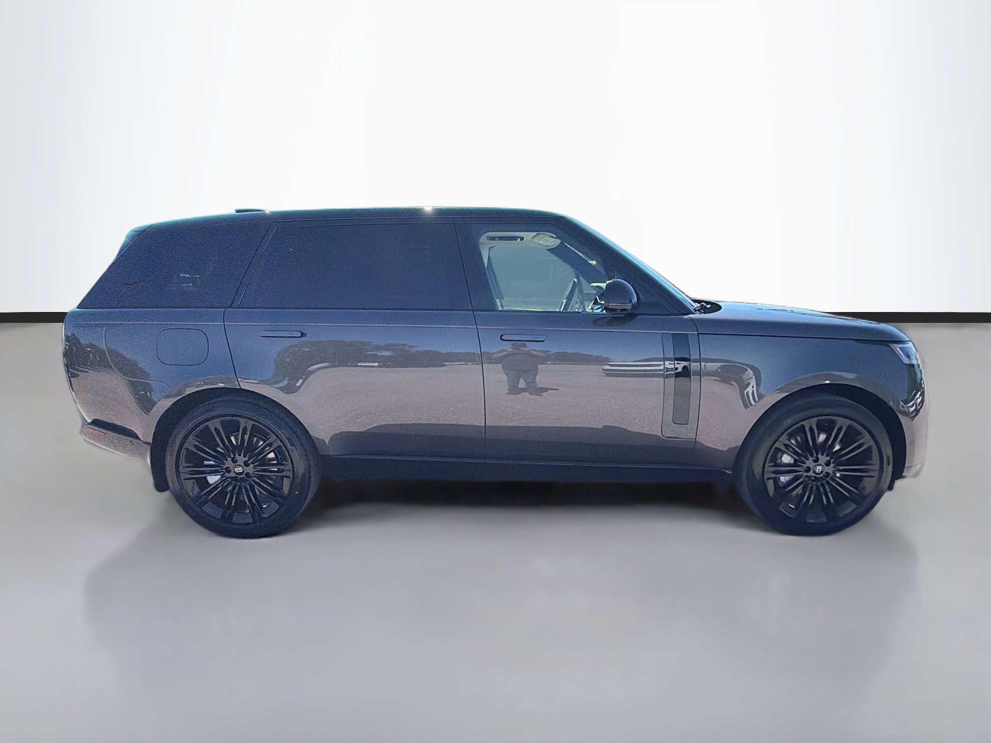 New 2027 Land Rover Range Rover Long Wheelbase SE AWD/4WD image 6