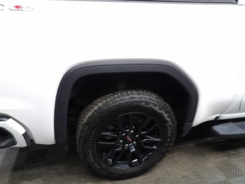 Used 2025 GMC Sierra 1500 Elevation w/ Elevation Premium Package AWD/4WD image 40
